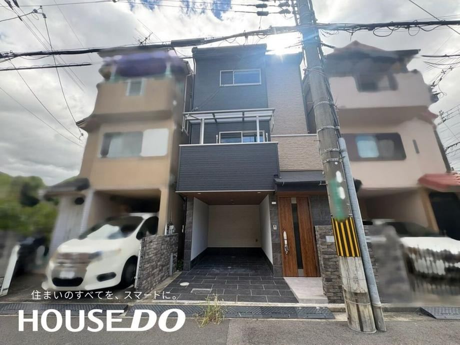 3LDK house in Takatsuki, Osaka - Photo 1
