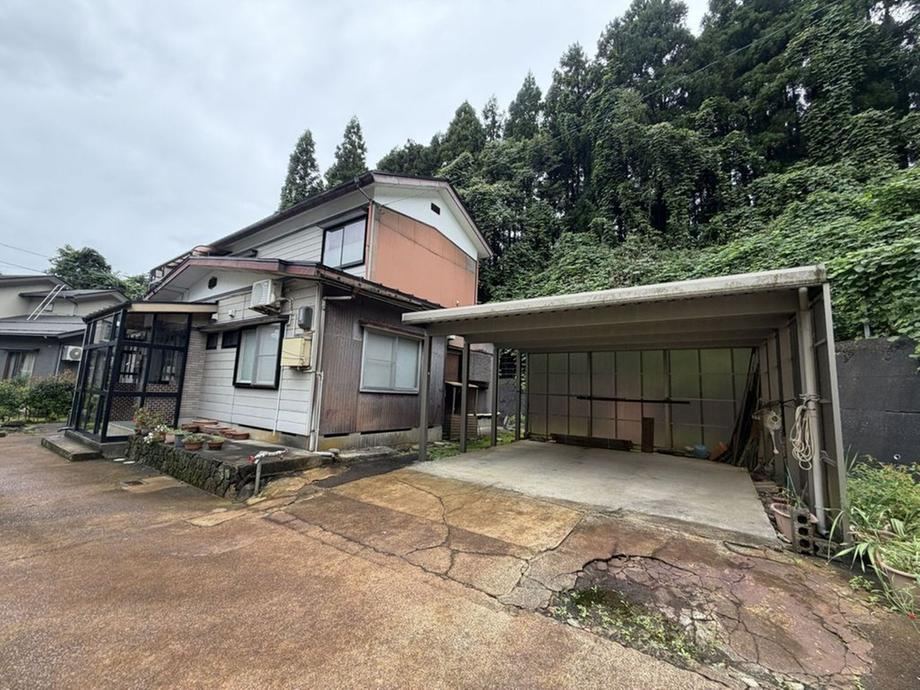 8LDK house in Nagaoka, Niigata - Photo 1