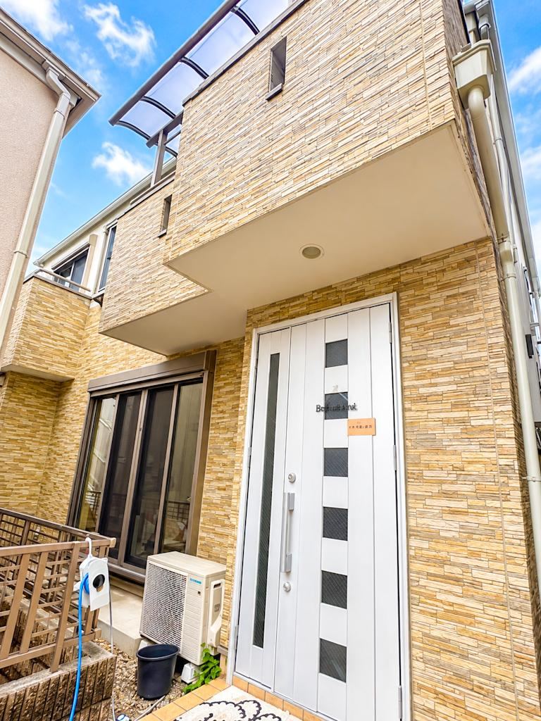 4LDK house in Nakano Ward, Tokyo - Photo 1
