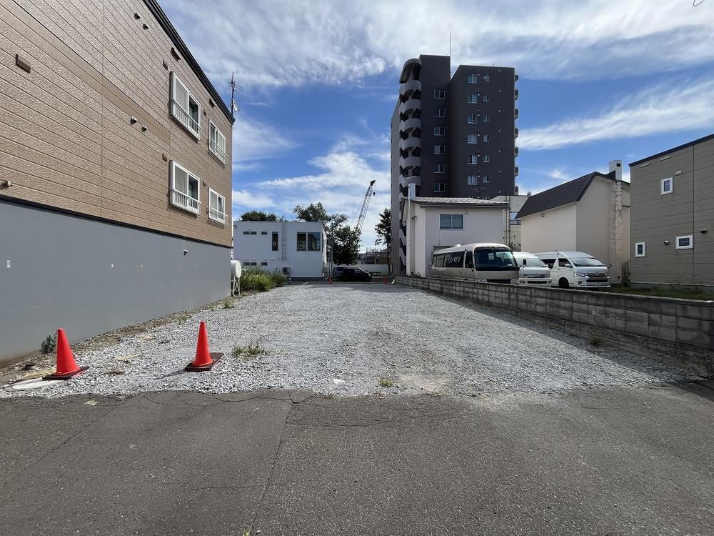 225 m² land in Toyohira Ward, Sapporo, Hokkaido - Photo 1