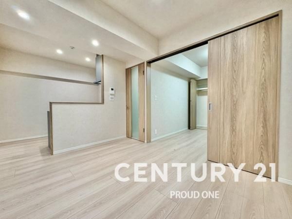1LDK apartment in Kita Ward, Osaka - Photo 1