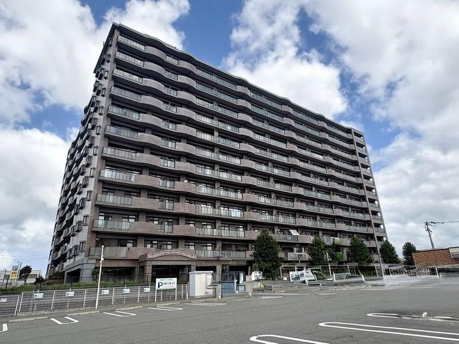 4LDK apartment in Shime, Kasuya District, Fukuoka - Photo 1