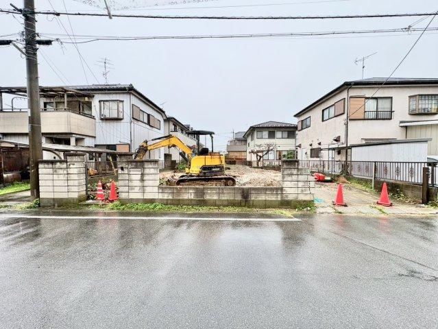 182 m² land in Yoshikawa, Saitama - Photo 1