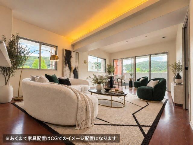3LDK apartment in Tobata Ward, Kitakyushu, Fukuoka - Photo 1