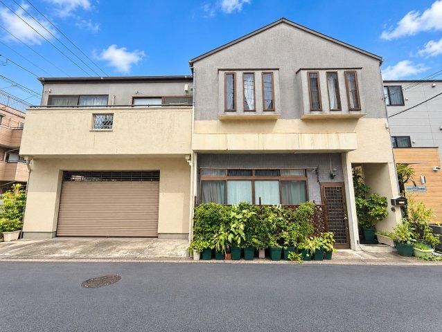 4LDK house in Funabashi, Chiba - Photo 1