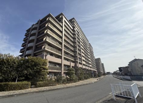 3LDK apartment in Shiraoka, Saitama - Photo 1