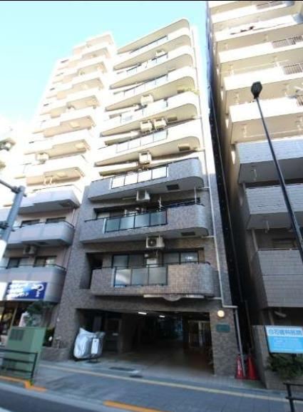 3LDK apartment in Arakawa Ward, Tokyo - Photo 1
