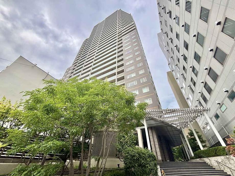 3LDK apartment in Chuo Ward, Osaka - Photo 1