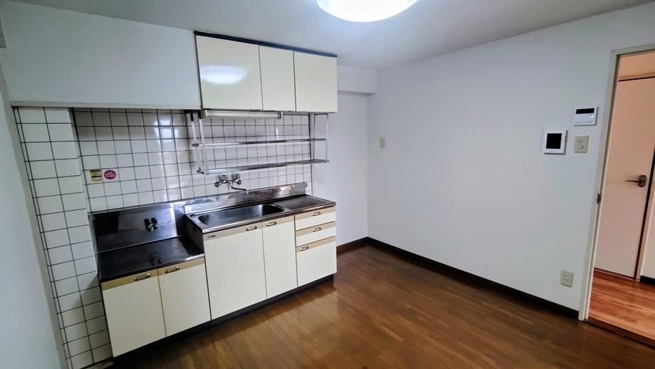 2DK apartment in Miyazaki, Miyazaki - photo 4