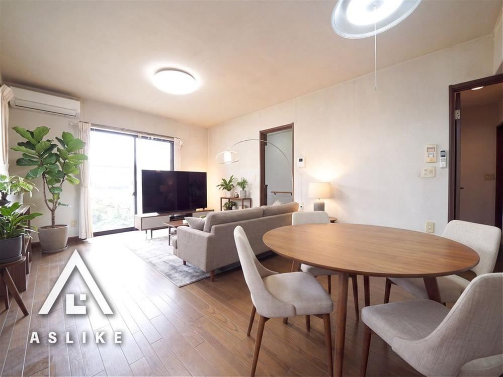 4LDK+S house in Nagareyama, Chiba - Photo 1