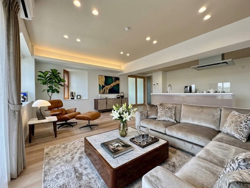 3LDK+S apartment in Asaka, Saitama - Photo 1