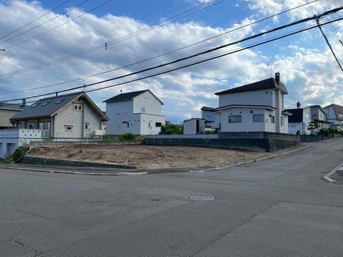 337 m² land in Kitahiroshima, Hokkaido - Photo 1