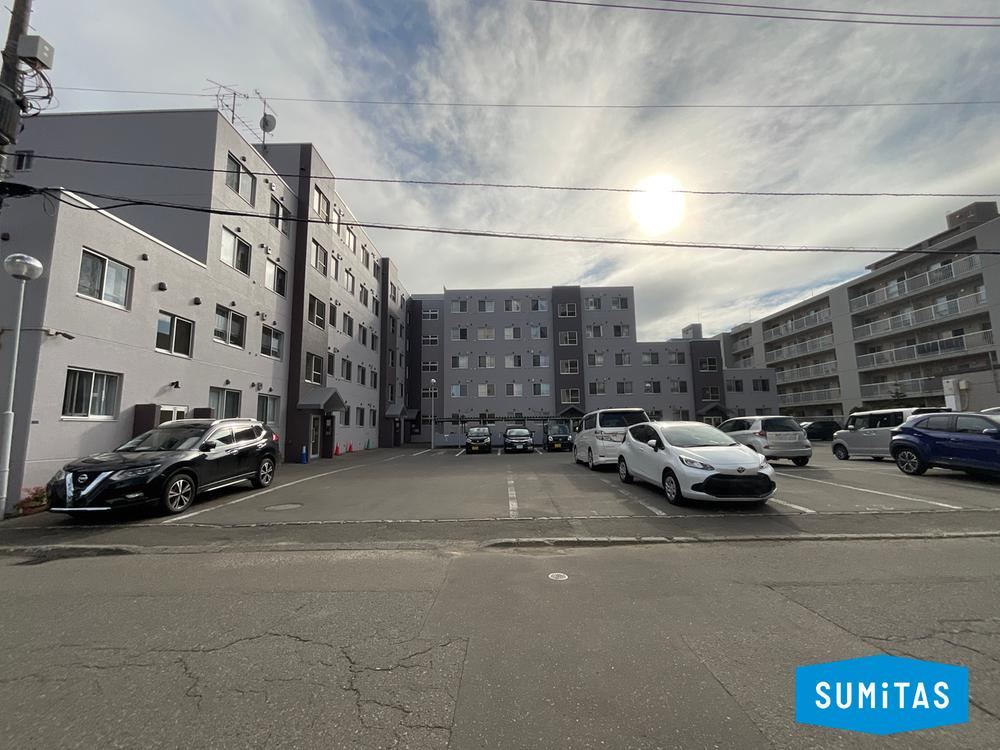 3LDK apartment in Teine Ward, Sapporo, Hokkaido - Photo 1