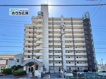 4DK apartment in Ama