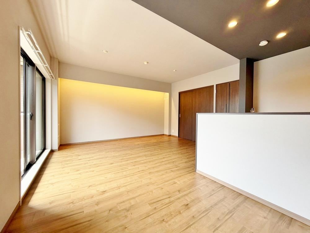 3LDK apartment in Nakano Ward, Tokyo - Photo 1