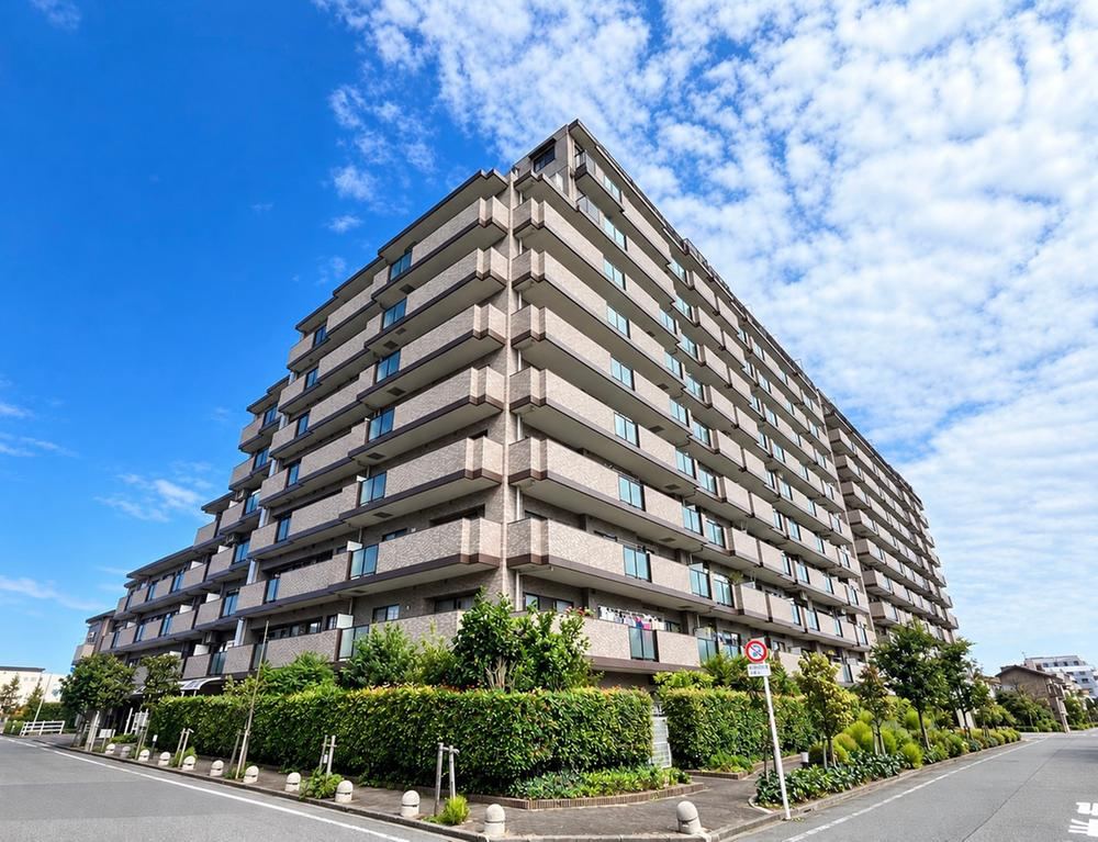 3LDK apartment in Nishitokyo, Tokyo - Photo 1