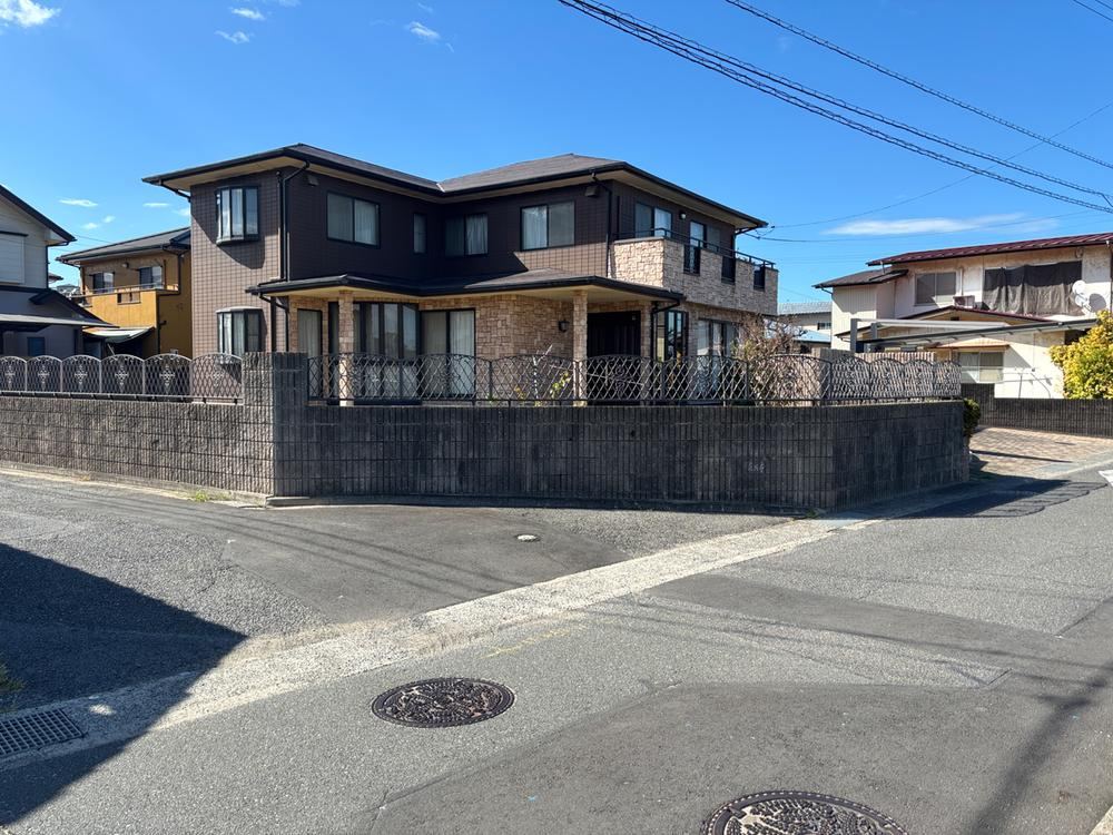 5LDK+S house in Kurashiki, Okayama - Photo 1