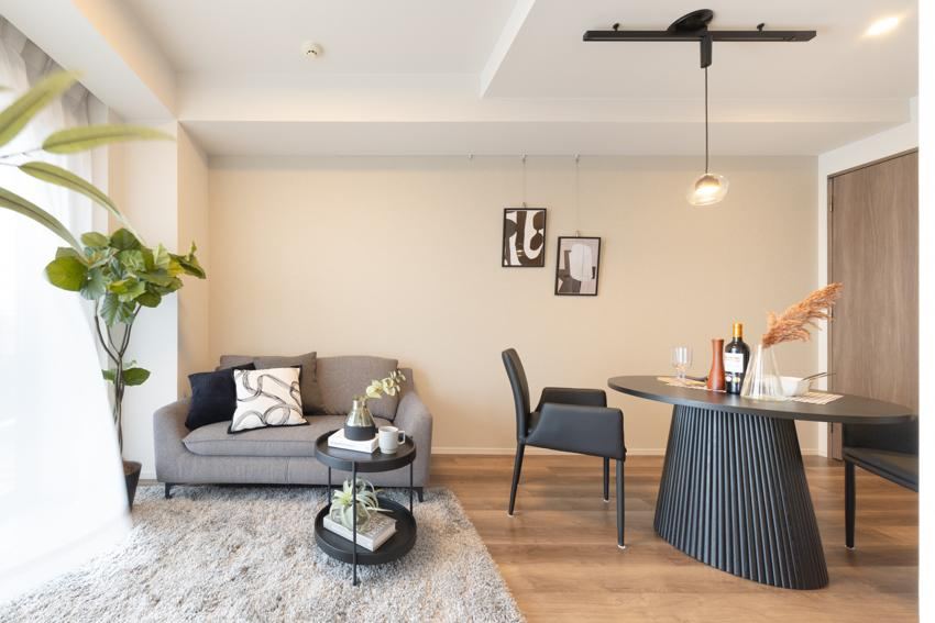 2LDK apartment in Shinagawa Ward, Tokyo - Photo 1