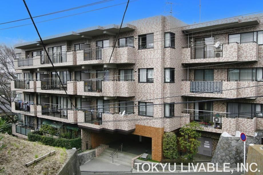 3LDK apartment in Tsurumi Ward, Yokohama, Kanagawa - Photo 1