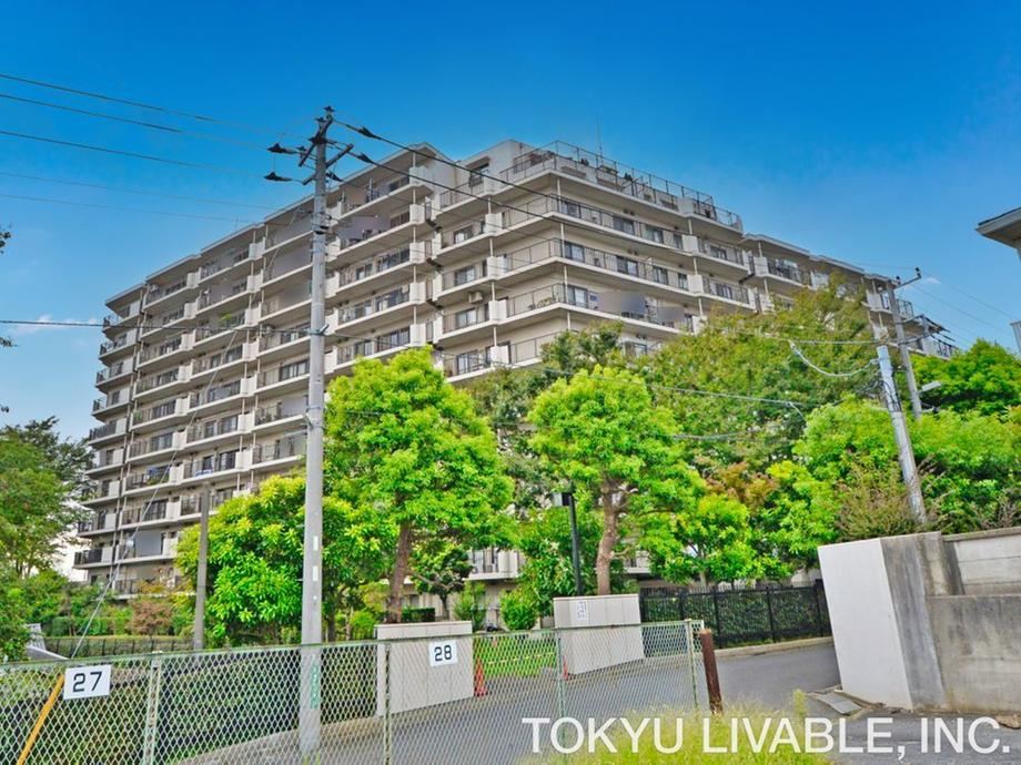 3LDK apartment in Funabashi, Chiba - Photo 1