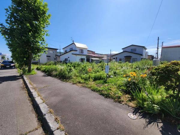 214 m² land in Hakodate, Hokkaido - Photo 1