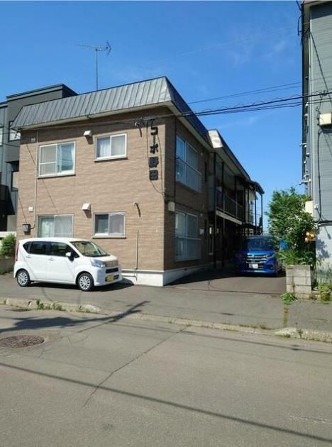 1LDK apartment in Kita Ward, Sapporo, Hokkaido - Photo 1