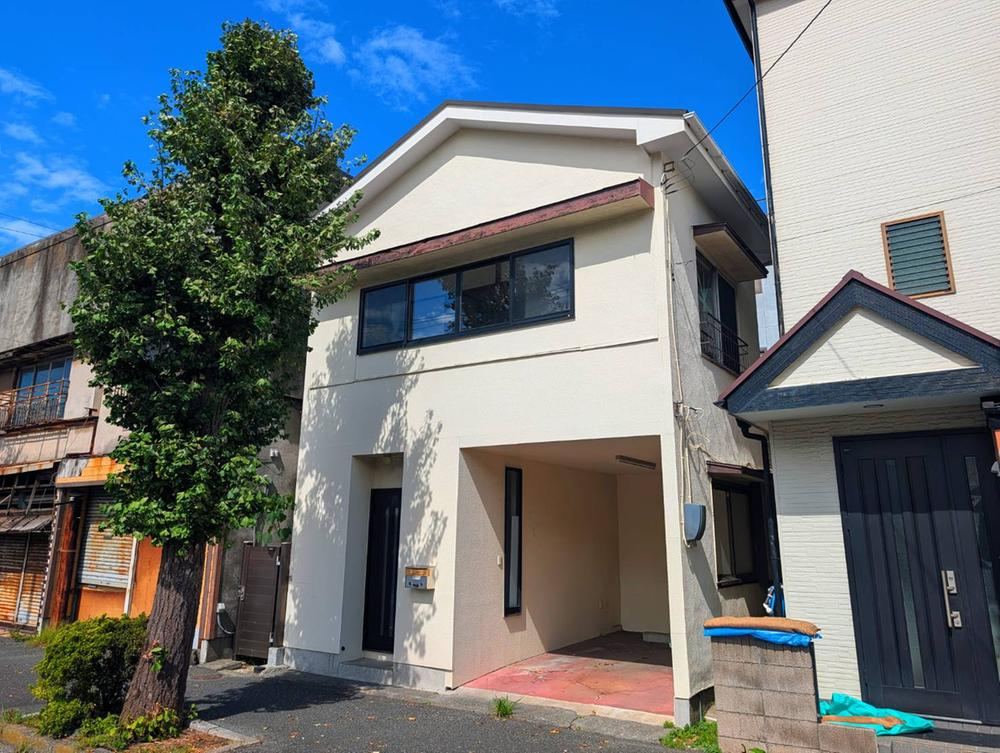 3LDK house in Yokosuka, Kanagawa - Photo 1