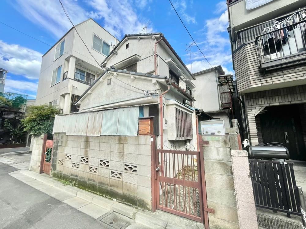 97 m² land in Arakawa Ward, Tokyo - Photo 1