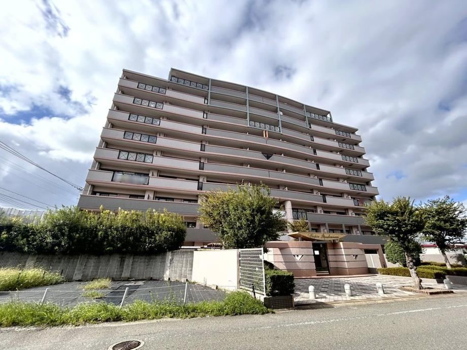3LDK apartment in Hakata Ward, Fukuoka - Photo 1