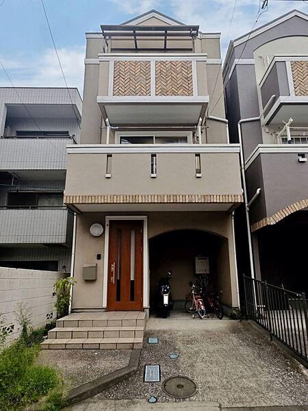 4LDK house in Kawasaki Ward, Kawasaki, Kanagawa - Photo 1