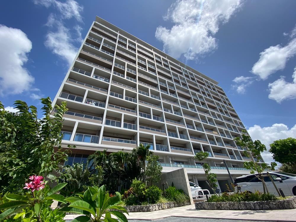 2LDK apartment in Ginowan, Okinawa - Photo 1