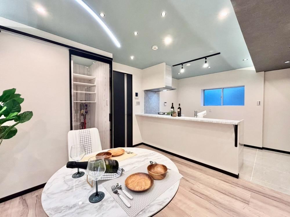 2LDK apartment in Setagaya Ward, Tokyo - Photo 1