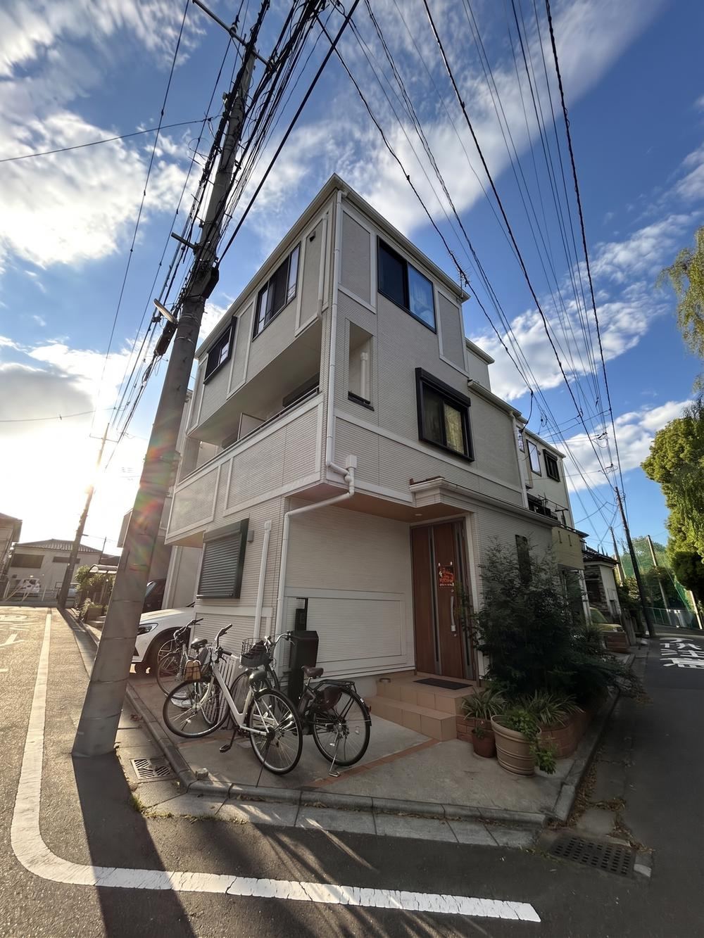 4LDK house in Urawa Ward, Saitama - Photo 1