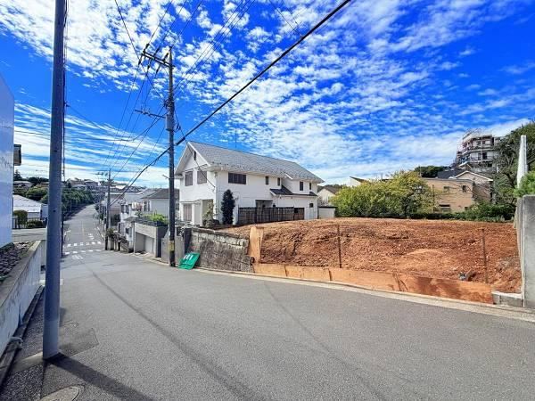 111 m² land in Kohoku Ward, Yokohama, Kanagawa - Photo 1