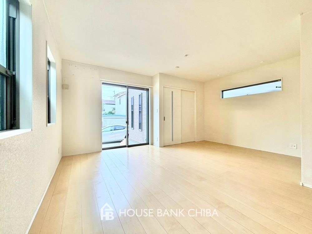 2LDK house in Funabashi, Chiba - Photo 1