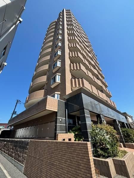 3LDK apartment in Chuo Ward, Niigata - Photo 1
