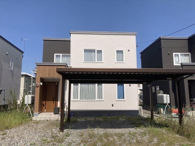 4LDK house in Obihiro, Hokkaido - Photo 1