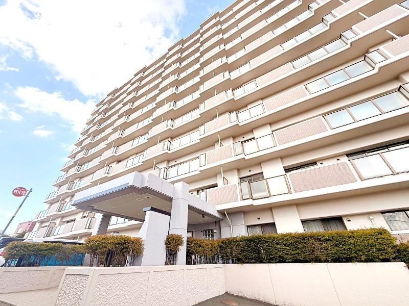 3LDK apartment in Shiroishi Ward, Sapporo, Hokkaido - Photo 1
