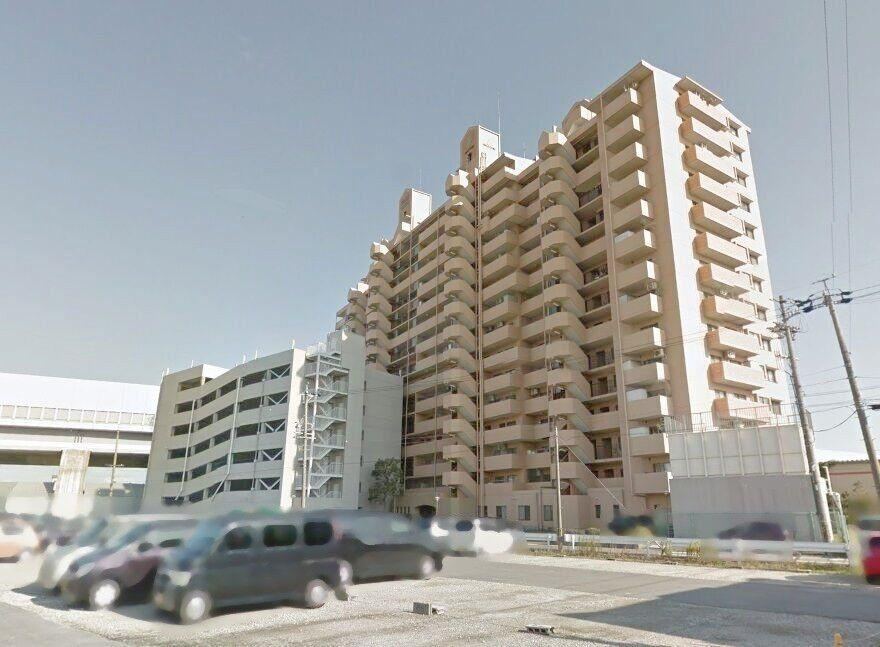 3LDK apartment in Toyota, Aichi - Photo 1