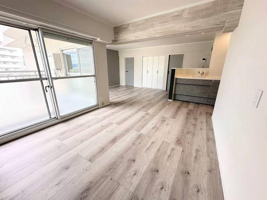 1LDK+2S apartment in Higashiyodogawa Ward, Osaka - Photo 1