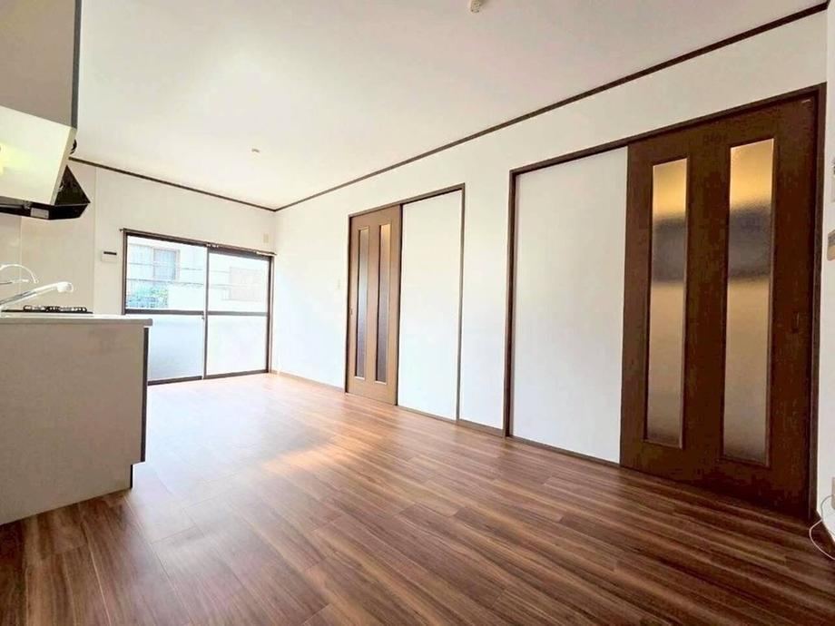 4LDK house in Yodogawa Ward, Osaka - Photo 1