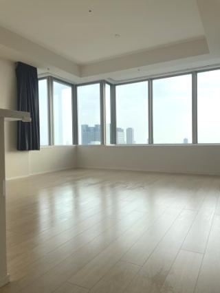2LDK apartment in Nishi Ward, Osaka - Photo 1