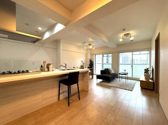 2LDK+S apartment in Kita Ward, Osaka - Photo 1