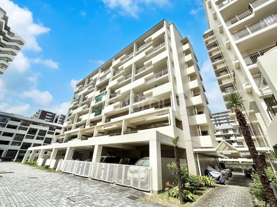 4LDK apartment in Nerima Ward, Tokyo - Photo 1