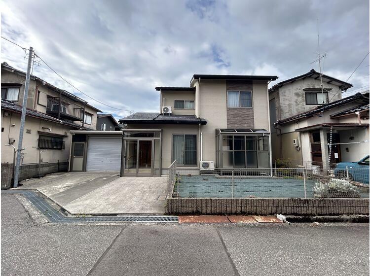 3LDK house in Kanazawa, Ishikawa - Photo 1