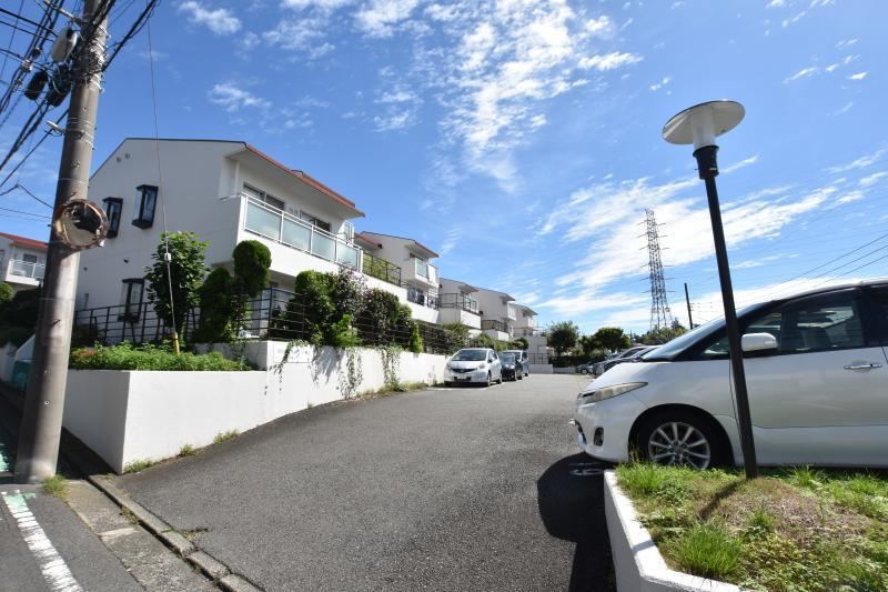 3LDK apartment in Asahi Ward, Yokohama, Kanagawa - Photo 1
