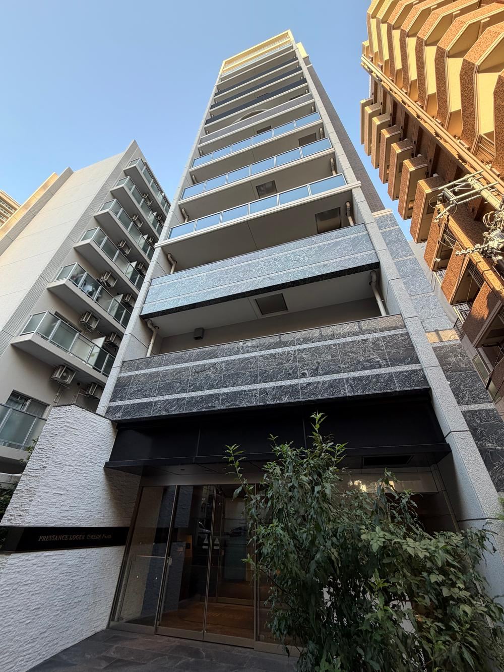 1LDK apartment in Kita Ward, Osaka - Photo 1