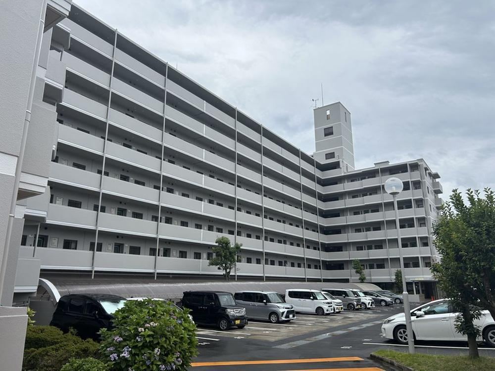 3LDK apartment in Aki Ward, Hiroshima - Photo 1