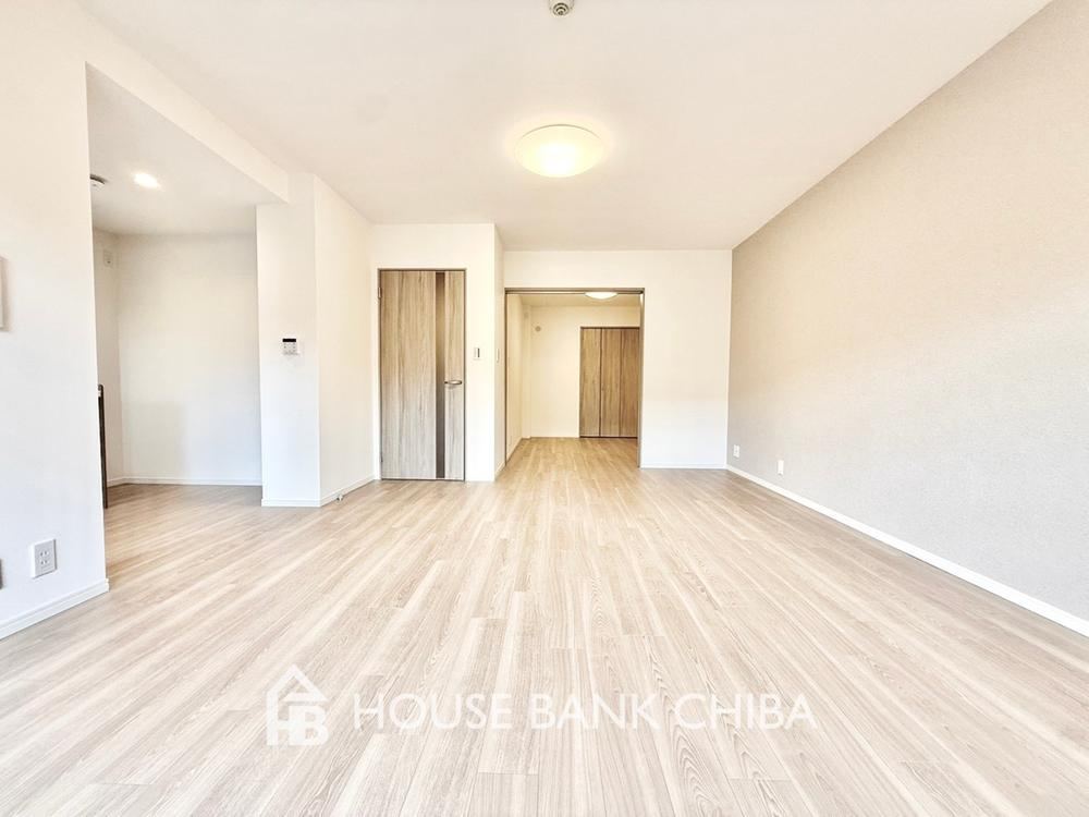 3LDK apartment in Kashiwa, Chiba - Photo 1
