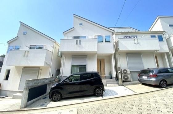 4LDK house in Naka Ward, Yokohama, Kanagawa - Photo 1